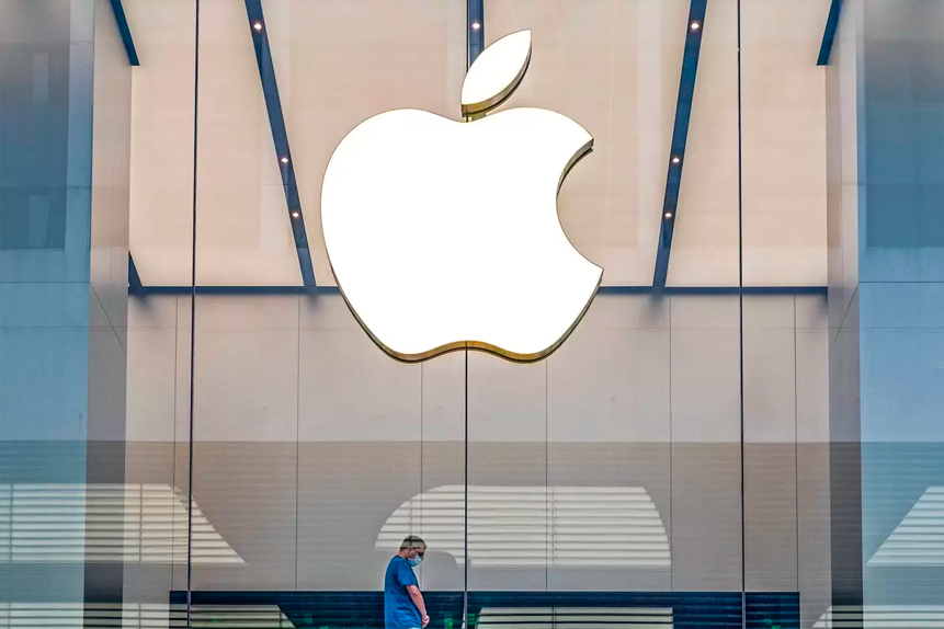 Could legal headwinds bruise the Apple share price?